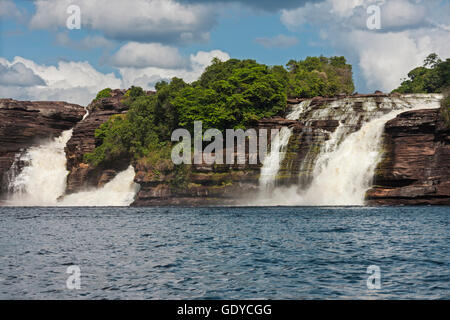 Cascade, Parc national Canaima, État de Bolivar, Venezuela Banque D'Images