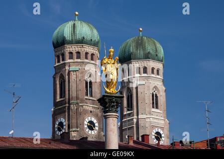 Géographie / voyage, Allemagne, Bavaria, Munich, colonne de la peste, de la cathédrale de nos belles dames, Additional-Rights Clearance-Info-Not-Available- Banque D'Images