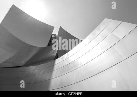 Walt Disney Concert Hall conçu par l'architecte Frank Gehry. Banque D'Images