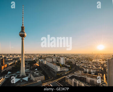 Berlin, Allemagne. 20 juillet, 2016. Paysage urbain de Berlin, le 20 juillet 2016. Photo : Photo de l'alliance/Robert Schlesinger | worldwide/dpa/Alamy Live News Banque D'Images