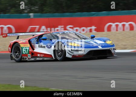 Nurburgring, en Allemagne. 22 juillet, 2016. WEC 6 heures de Nurburgring course d'endurance, la libre pratique. # 67 L'équipe de Chip Ganassi Ford UK (USA) FORD GT LMGTE PRO MARINO FRANCHITTI (GBR) Andy Priaulx (GBR) HARRY ZECH (GBR) : Action de Crédit Plus Sport Images/Alamy Live News Banque D'Images