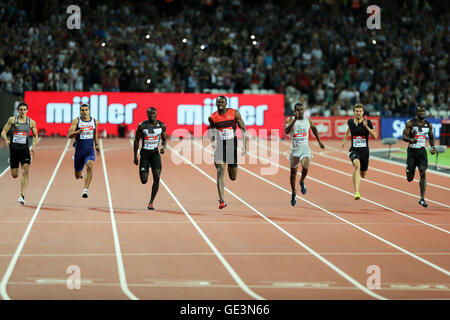 Londres, Royaume-Uni. 22 juillet, 2016. Anniversaire de l'IAAF Diamond League Jeux. Usain Bolt remportant le 200 m. Crédit : Simon Balson/Alamy Live News Banque D'Images