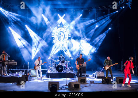 Cartagena, Espagne. 23 juillet, 2016. Groupe suédois Bob Hund dans la Mar de Músicas Festival. Credit : ABEL F. ROS/Alamy Live News Banque D'Images