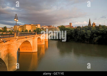 'De Piedra' bridge. Logroño. La Rioja.Espagne. Camino de Santiago Banque D'Images