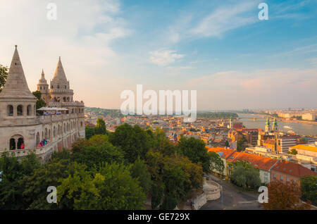 Bastion des pêcheurs à Budapest Hongrie Banque D'Images