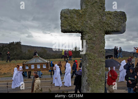 Procession du Vendredi Saint, de Bercianos de Aliste, Province de Zamora, Castilla Leon, Espagne Banque D'Images