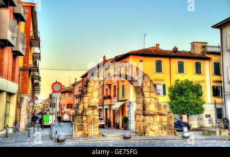 La Porta Montanara, une ancienne porte à Rimini - Italie Banque D'Images