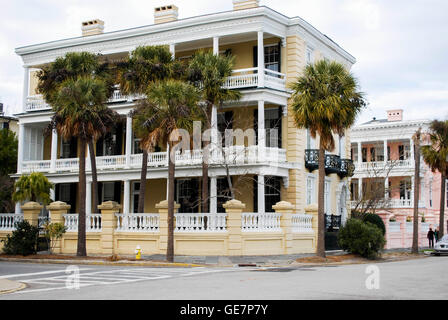 Antebellum maison sur le carrefour de l'Est et du Sud, Batterie Charleston en Caroline du Sud USA Banque D'Images