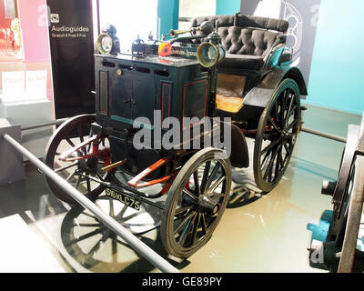 1894 Panhard & Levassor ASPC3ABton Thonneau, 2 cylindres 3,5Cv 20kmh 565cc photo 1 Banque D'Images