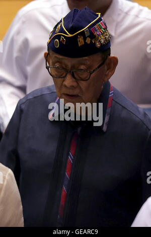 Quezon City, Philippines. Le 25 juillet, 2016. L'ancien président philippin Fidel Ramos assiste à l'état de la Nation à la Batasang Pambansa à Quezon City, Philippines, le 25 juillet 2016. L'ancien président philippin Fidel Ramos a déclaré aux journalistes samedi qu'il avait accepté l'offre du Président Rodrigo Duterte à être envoyé spécial en Chine, les médias ont dit. © Rouelle Umali/Xinhua/Alamy Live News Banque D'Images