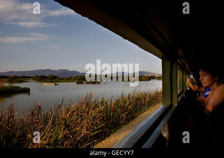 Réserve naturelle des Aiguamolls de l'Empordà. Lac de Cortalet. Stand d'observer les oiseaux.Costa Brava. Province de Gérone. La Catalogne. Sp Banque D'Images