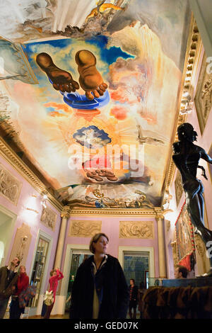 Théâtre de Dalí Museum. La peinture sur le plafond, dans 'Palau del Vent'prix. Province de Gérone. La Catalogne. Espagne Banque D'Images