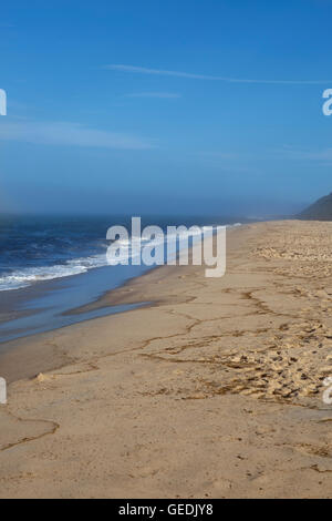 Misty Blue Beach à Wellfleet, Massachusetts sur Cape Cod. Banque D'Images