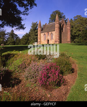 Chapelle dans le parc du palais de Scone, Perth, Ecosse Banque D'Images