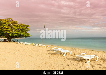 Jibacoa Beach, au début de la lumière du soleil du matin. La province de Matanzas, Cuba Banque D'Images