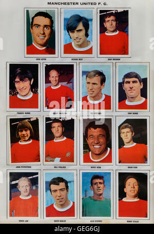 Le merveilleux monde du soccer stars photo album de timbres 1968-1969 de l'équipe Manchester United Banque D'Images