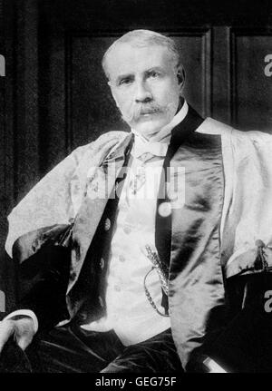 Edward Elgar. Portrait du compositeur anglais Sir Edward William Elgar (1857-1934). Photo de Bain News Service, c.1923. Banque D'Images