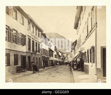 Photographie Ancienne d'une vue sur la rue à Heidelberg, Bade-Wurtemberg, Allemagne, 19e siècle. L Meder Banque D'Images