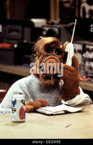 Alf *** *** 1989 légende locale, 1980er, 1980, Alf : apothéose, Fernsehen, Serie, Telefon, Television, Serie, nous appelant, téléphone, ici, série, Alf Banque D'Images