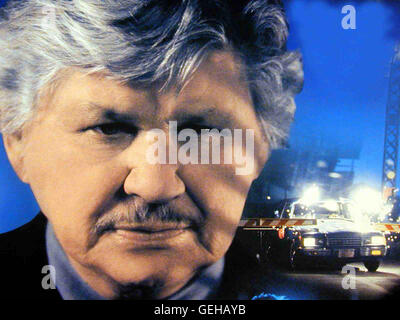 Charles Bronson Vater Paul Fein (Charles BRONSON) und Sohn Ben untersuchen einen Fall von Geldwaesche und mord. *** *** 1997 légende locale, la famille de flics iii, Zigarren fuer den Killer Banque D'Images