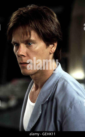 Kevin Bacon Wissenschaftler Sebastian Caine (Kevin Bacon) hat ein erledigt das unsichtbar sérique, macht. *** *** Légende locale 2000, Hollow Man, Hollow Man - Unsichtbare Gefahr Banque D'Images