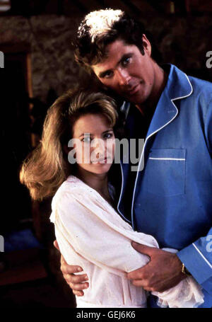 Doran Clark, David Hasselhoff Sara Wingate Travis (Doran Clark), die junge huebsche millionenschweren Vermoegens von Erbin, ist mit dem ehemaligen Tennis-Star Billy (David Hasselhoff) verheiratet. *** *** Légende locale 1989, Perry Mason : The Case Of The Banque D'Images