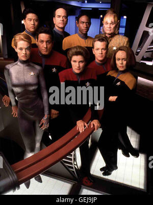 Garrett Wang, Robert Picardo, Tim Russ, Ethan Phillips, Jeri Ryan, Robert Beltran, Kate Mulgrew, Robert Duncan McNeill *** *** légende locale, 1995 Star Trek Voyager : gardien, Star Trek : Voyager Raumschiff Banque D'Images