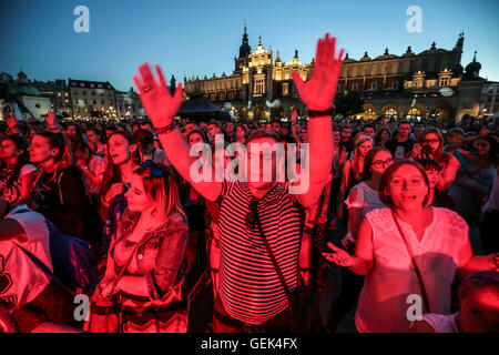 Cracovie, Pologne. 22 juillet 2016. Pèlerins du monde entier sont arrivés à Cracovie pour célébrer la Journée mondiale de la Jeunesse 2016. © Zawrzel Kaneja/Alamy Live News Banque D'Images