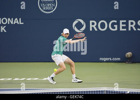 Toronto, Ontario, Canada. Le 25 juillet, 2016. Denis Shapovalov canadien Nick Kyrgios australienne défaites d'avancer au deuxième tour de la Coupe Rogers de Tennis à Toronto, au Canada. © João Luiz de Franco/ZUMA/Alamy Fil Live News Banque D'Images