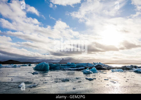 Lagune glaciaire du Jökulsárlón en Islande Banque D'Images