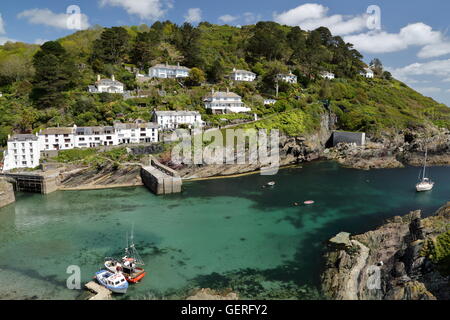 Port de pêche de Polperro à Cornwall, England, UK Banque D'Images