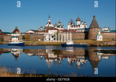 Géographie / voyages, Russie, Îles Solovetsky Solovetsky, Kremlin, murs et tours de défense, de la cathédrale, Banque D'Images