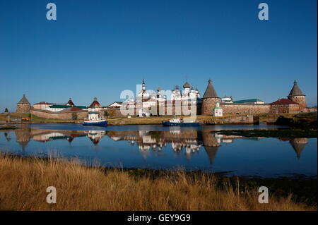 Géographie / voyages, Russie, Îles Solovetsky Solovetsky, Kremlin, murs et tours de défense, de la cathédrale, Banque D'Images