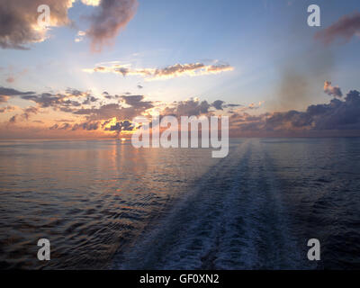 Le coucher et le réveil d'un pont principal de la Minoan Lines Ferry Ship Cruise Olympia pendant votre voyage à Ancône, Italie à Igoumenitsa en Grèce Banque D'Images