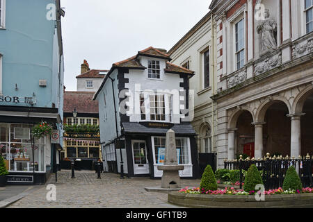 Crooked House, Windsor, en Angleterre. Banque D'Images