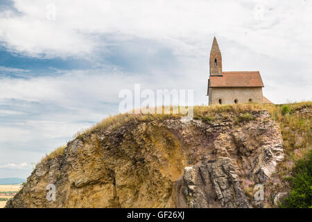 L'église de St Michel Archange.. début de l'église romane de la première moitié du 11e siècle. drazovce, Nitra, Slovaquie. Banque D'Images