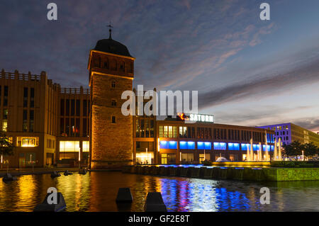 Chemnitz : commercial 'Galerie Roter Turm' et la Tour Rouge, l'Allemagne, Sachsen, Texas, United States Banque D'Images