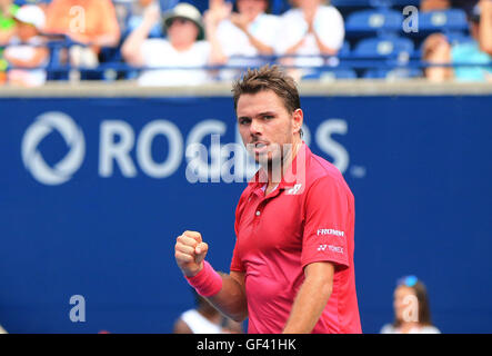 Toronto, Canada. 28 juillet, 2016. Stan Wawrinka de Suisse célèbre victoire après la troisième série de men's match simple contre Jack Sock des États-Unis à la Coupe Rogers 2016 à Toronto, Canada, le 28 juillet 2016. Stan Wawrinka a gagné 2-0. Credit : Zou Zheng/Xinhua/Alamy Live News Banque D'Images