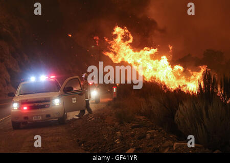 Santa Clarita, Californie, USA. 24 juillet, 2016. 24 juillet 2016 - Le ''Set Fire'' a commencé à un peu après 14h00 le 22 juillet 2016 près de l'autoroute 14 et le sable Canyon et a brûlé depuis plus de 38 000 acres au nord de Los Angeles, Californie. De nombreuses équipes au sol, l'aile fixe et d'hélicoptères de combat ressources continuent de l'incendie. © Craig Durling/ZUMA/Alamy Fil Live News Banque D'Images