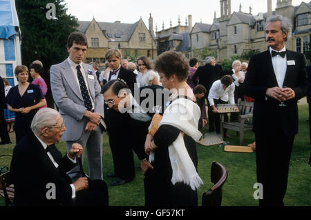 Harold Macmillan ist 'Earl of Stockton' Oxford University Garden party vers les années 1985 1980 Royaume-Uni HOMER SYKES Banque D'Images