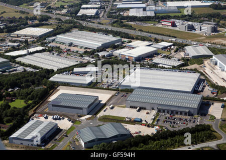 Vue aérienne de l'Normanton Industrial Estates à la sortie 31 de l'autoroute M62, le Yorkshire, UK Banque D'Images