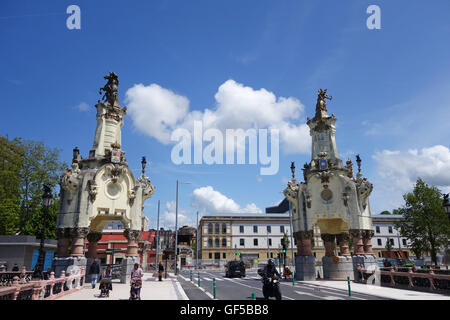 Pont Maria Cristina à San Sebastián Donostia espagne Pays basque Banque D'Images