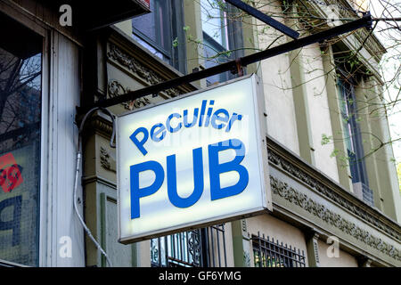 Peculier pub, Greenwich Village, New York, USA Banque D'Images
