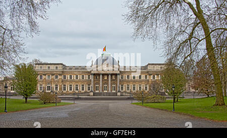 Façade du Palais Royal de Laeken Banque D'Images