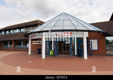 Entrée de l'immeuble des services d'autoroute chef de la route. Roadchef motorway service area, Strensham / autoroute M5 (direction nord) UK Banque D'Images