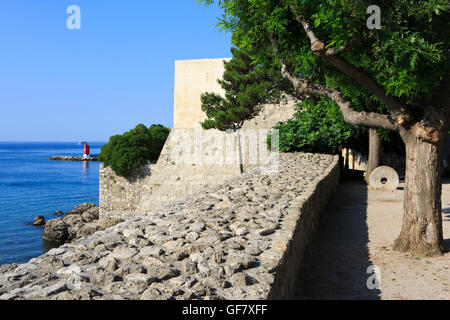 Les remparts de la vieille ville de Krk, Croatie Banque D'Images