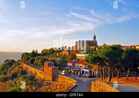 Montalcino, Toscane, Italie Banque D'Images