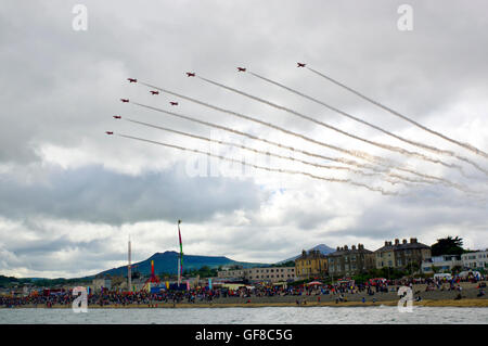 Les flèches rouges à Bray Co Wicklow, Irlande, Banque D'Images