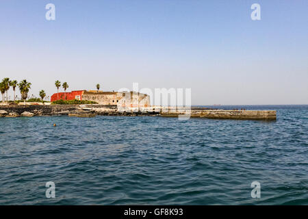 Fort de l'île de Goree, Dakar, Sénégal. L'île de Goree a été le site de l'une des premières colonies européennes en Afrique de l'Ouest. Banque D'Images