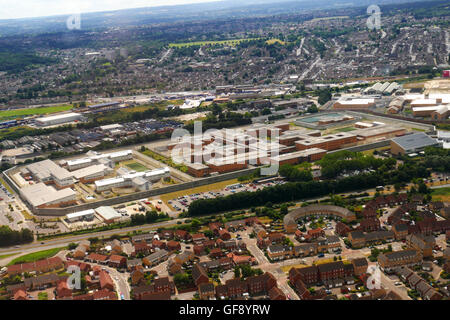La Prison de Belmarsh, une catégorie d'une prison pour hommes dans Thamesmeade, sud-est de Londres à partir de l'atterrissage à aeropane City Airport Banque D'Images